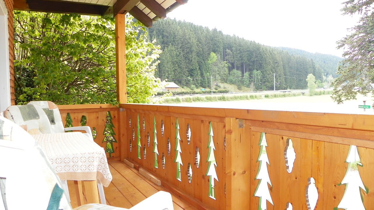 Ausblick vom Balkon   (Nr.4) Ausblick vom Balkon   (Nr.4)